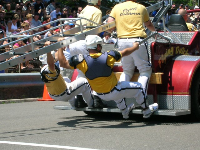 B Ladder---W. Sayville &quot;Flying Dutchmen&quot;  